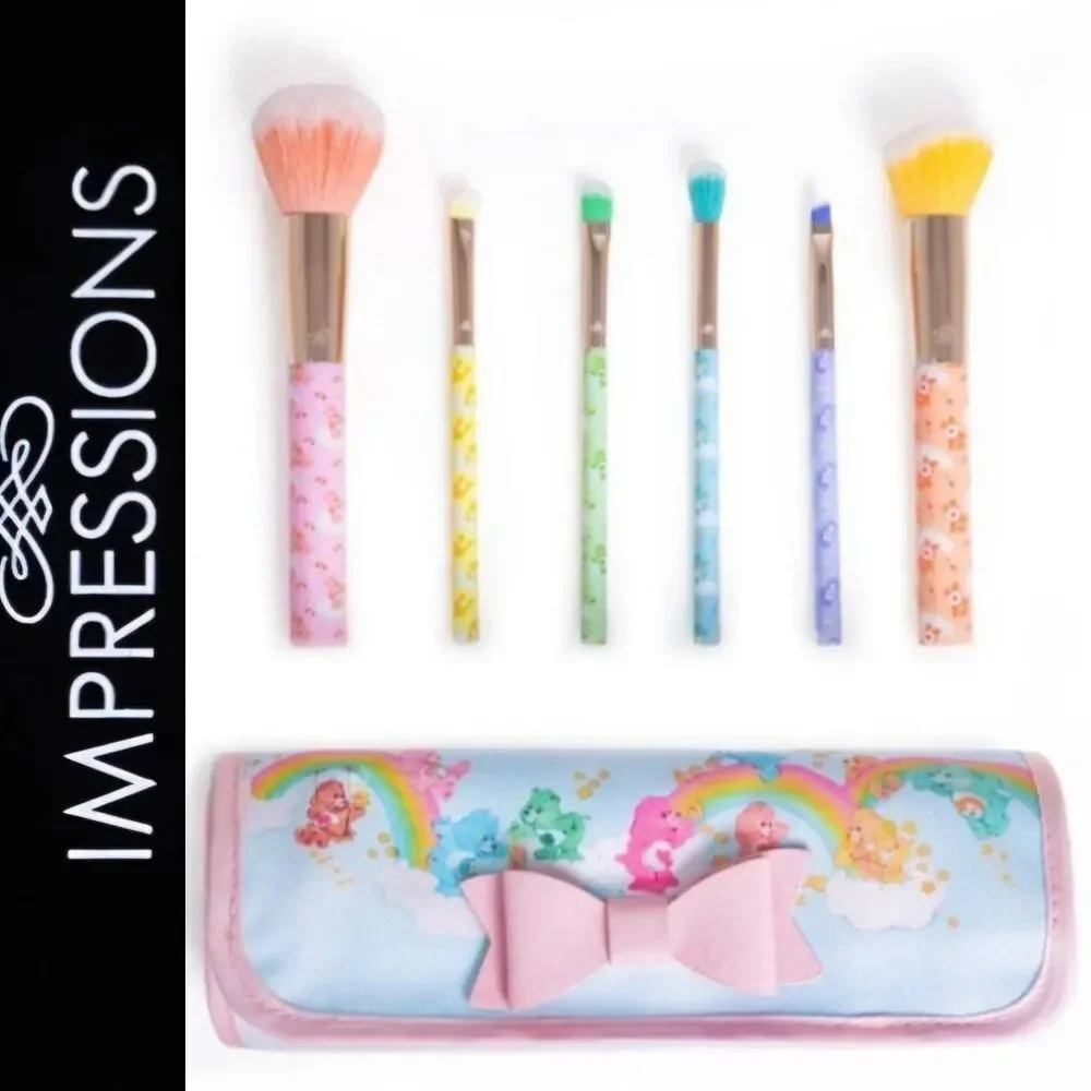 Care Bears x Impressions 6-PC‎ Dreamland Makeup Brush Set & Roll-Up Case